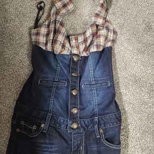 Guess Jean jumpsuit with stretch size medium